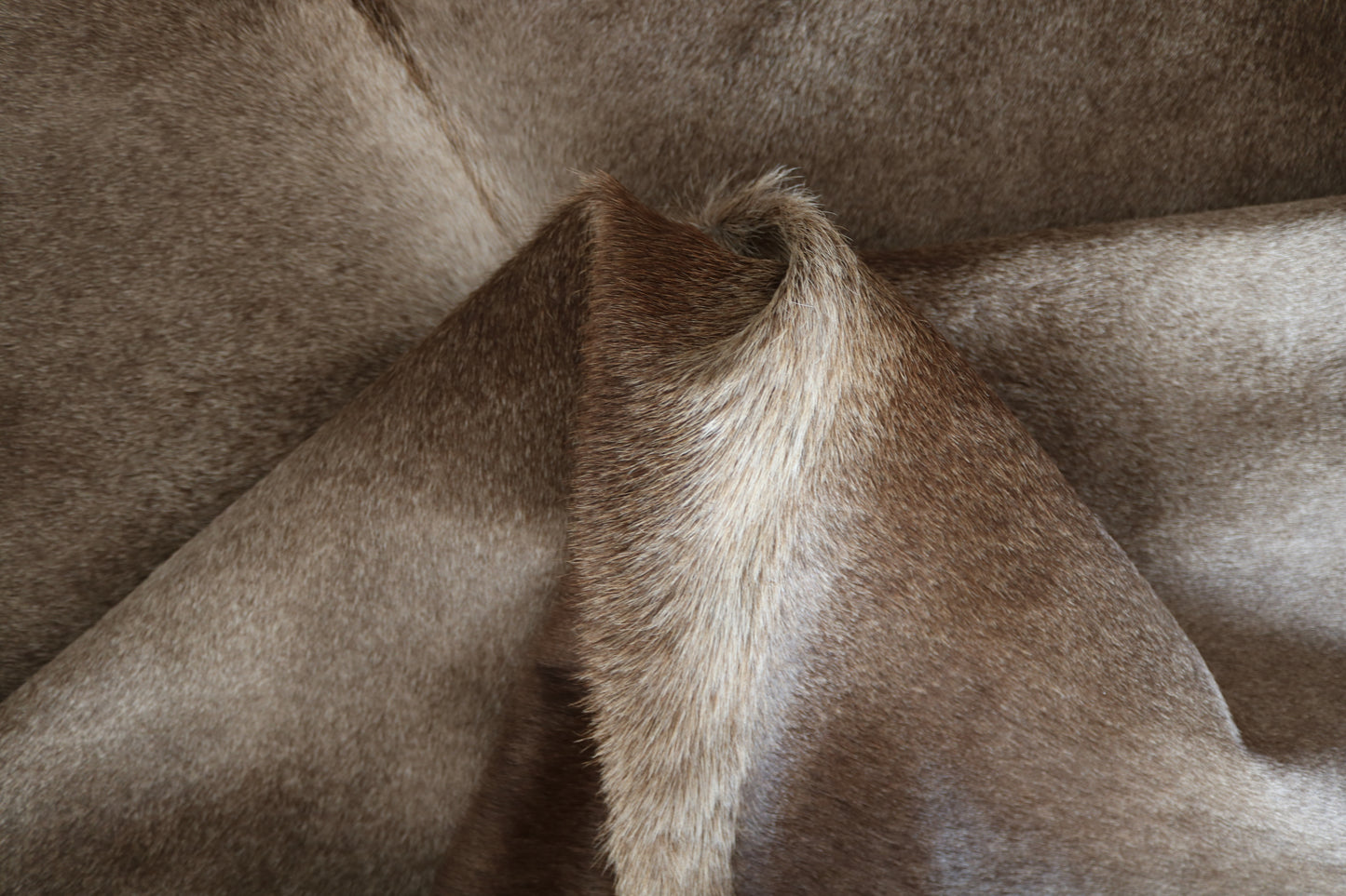 99942 Cowhide rug   Collection Quebecuir Premium BIG SIZE XXL