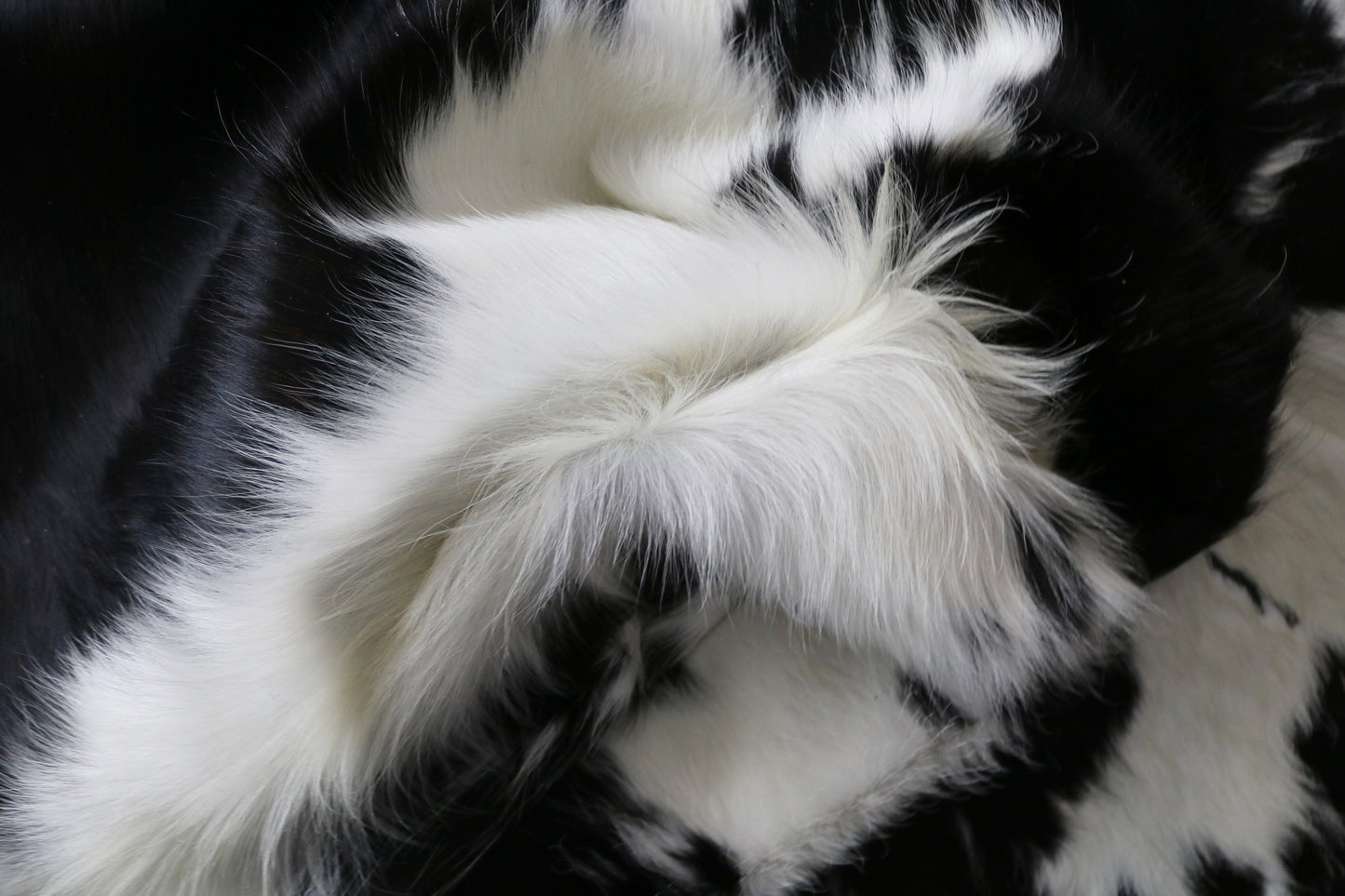 99957 Cowhide rug   Collection Quebecuir Premium