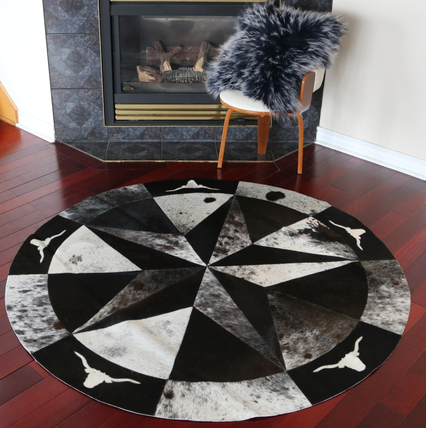 99963 Cowhide rug patchwork Collection Quebecuir Premium MANDALA ROUND  BIG SIZE XXL