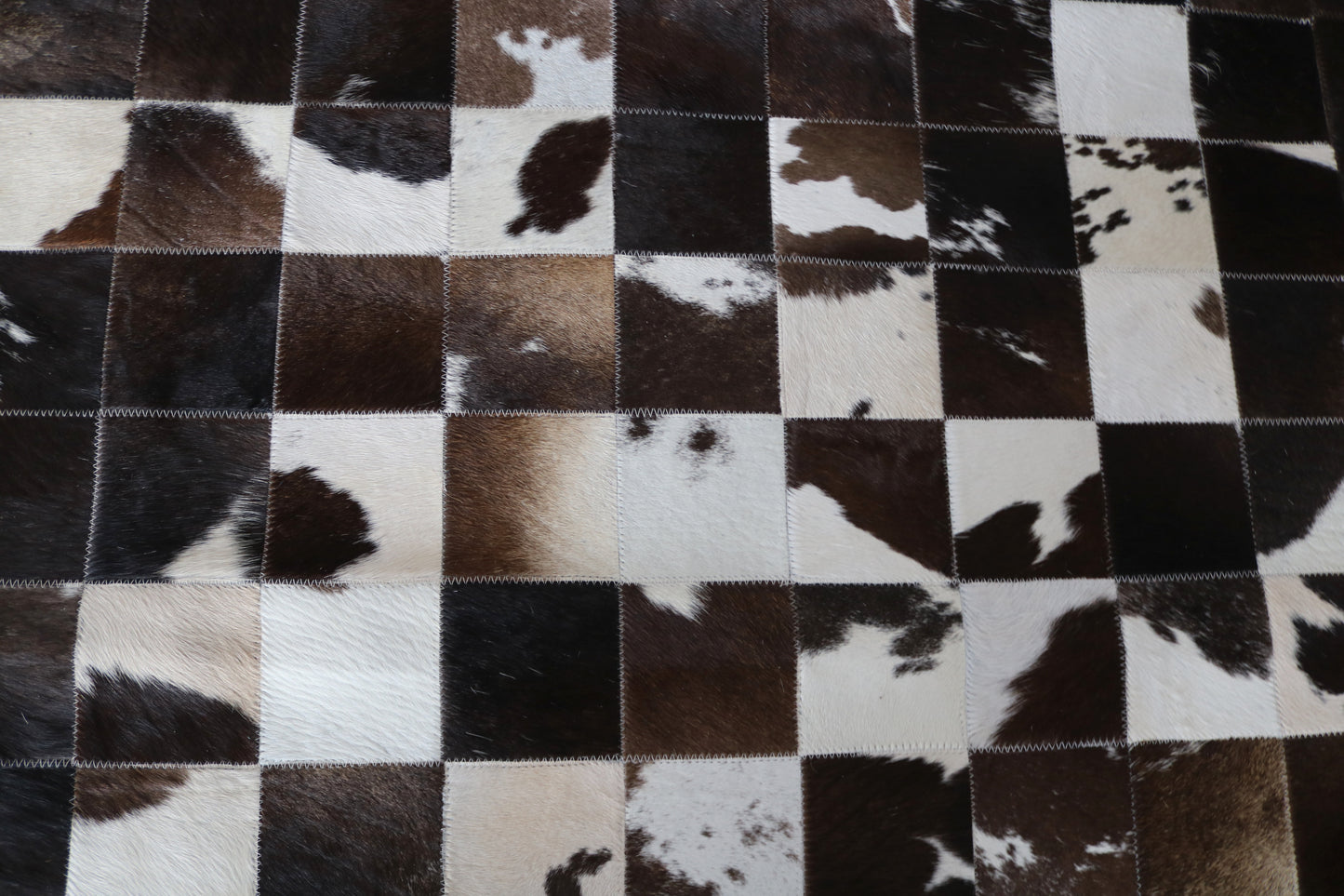 100004 Cowhide rug Patchwork Collection Quebecuir Premium