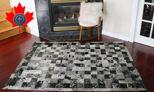 200576 Cowhide rug Patchwork Collection Quebecuir Premium