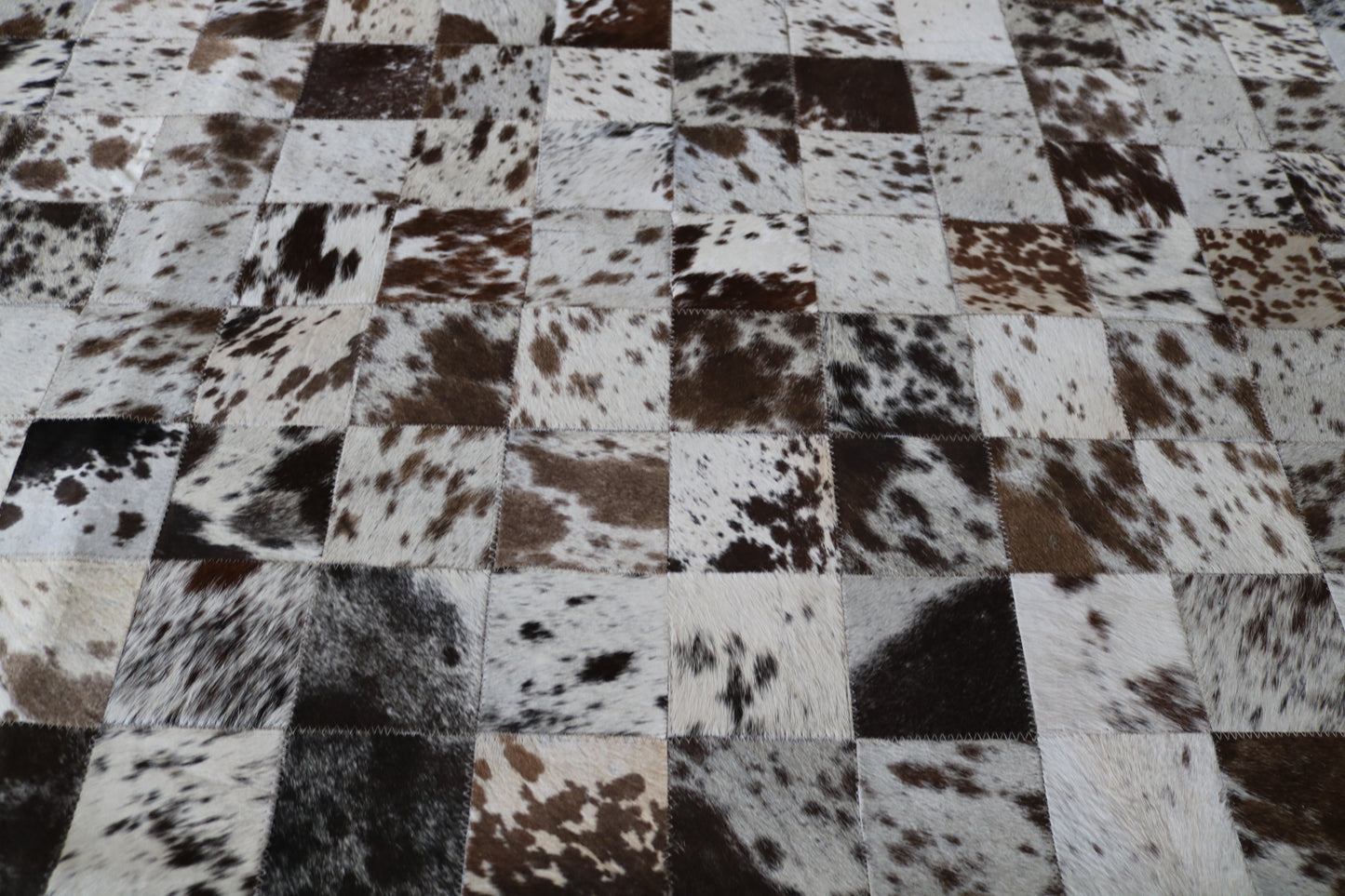 200578 Cowhide rug Patchwork Collection Quebecuir Premium