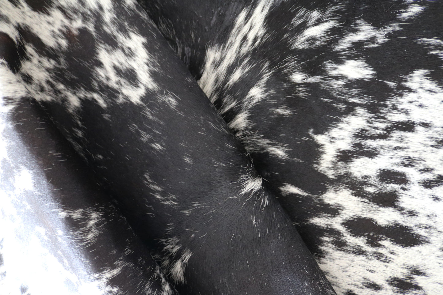 200579 Cowhide rug  Collection Quebecuir Premium