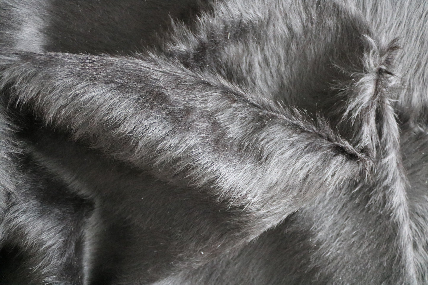 100040 Cowhide rug  Collection Quebecuir Premium