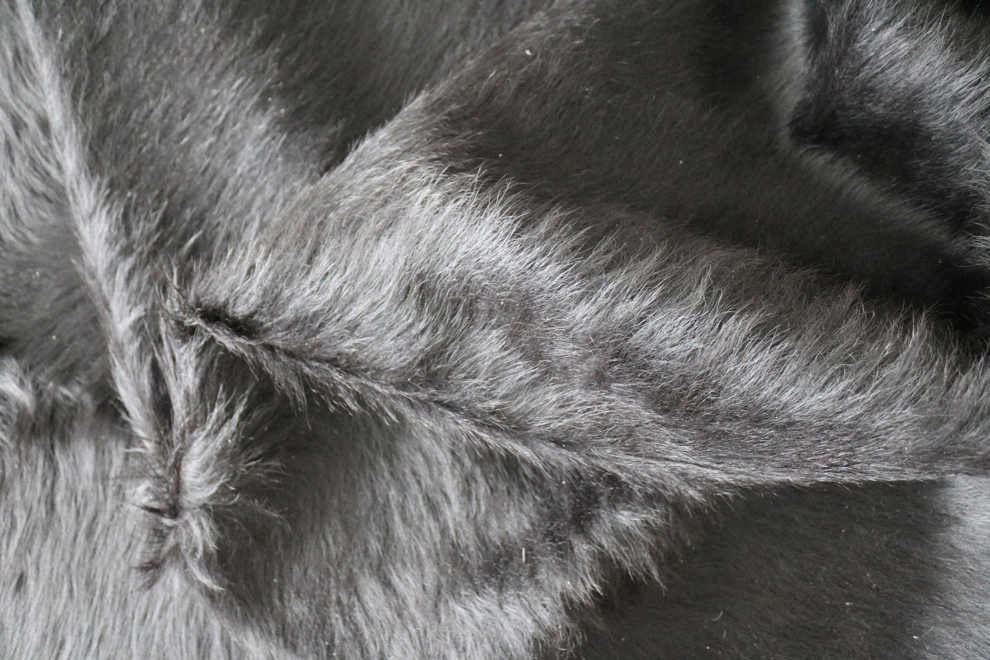 100040 Cowhide rug  Collection Quebecuir Premium