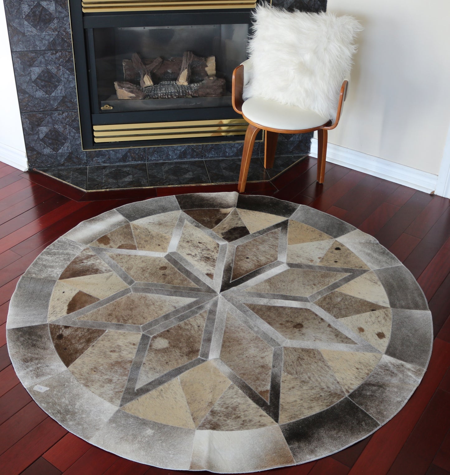 100054 Cowhide rug patchwork Collection Quebecuir Premium MANDALA ROUND   BIG SIZE XXL