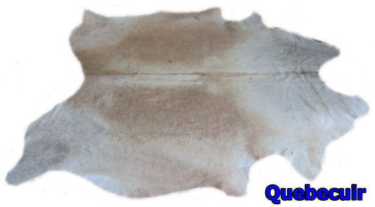 98519 - Cowhide Rug Tapis Peau de Vache   - Collection Quebecuir Premium
