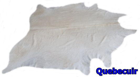 98528 - Cowhide Rug Tapis Peau de Vache  - Collection Quebecuir Premium