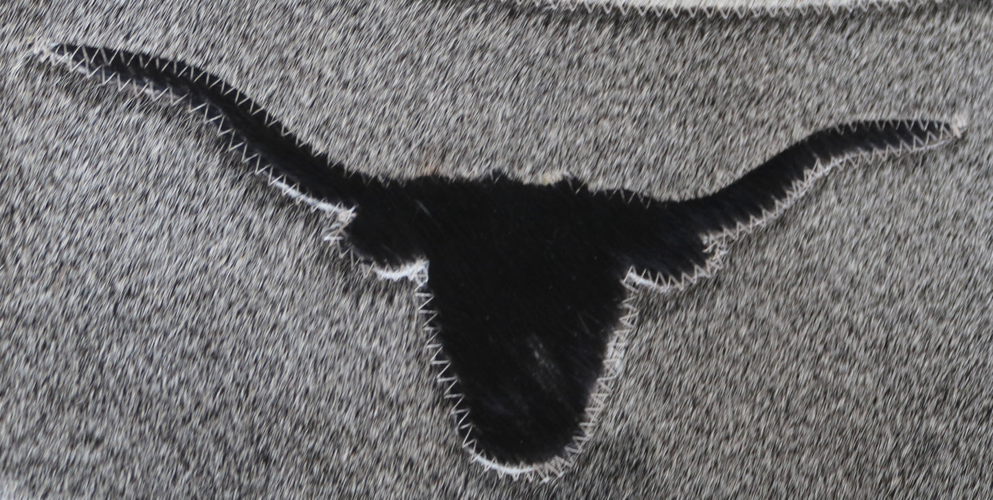 301084 Round Cowhide patchwork rug. tAPIS PEAU DE VACHE  MANDALA. Quebecuir Collection Premium
