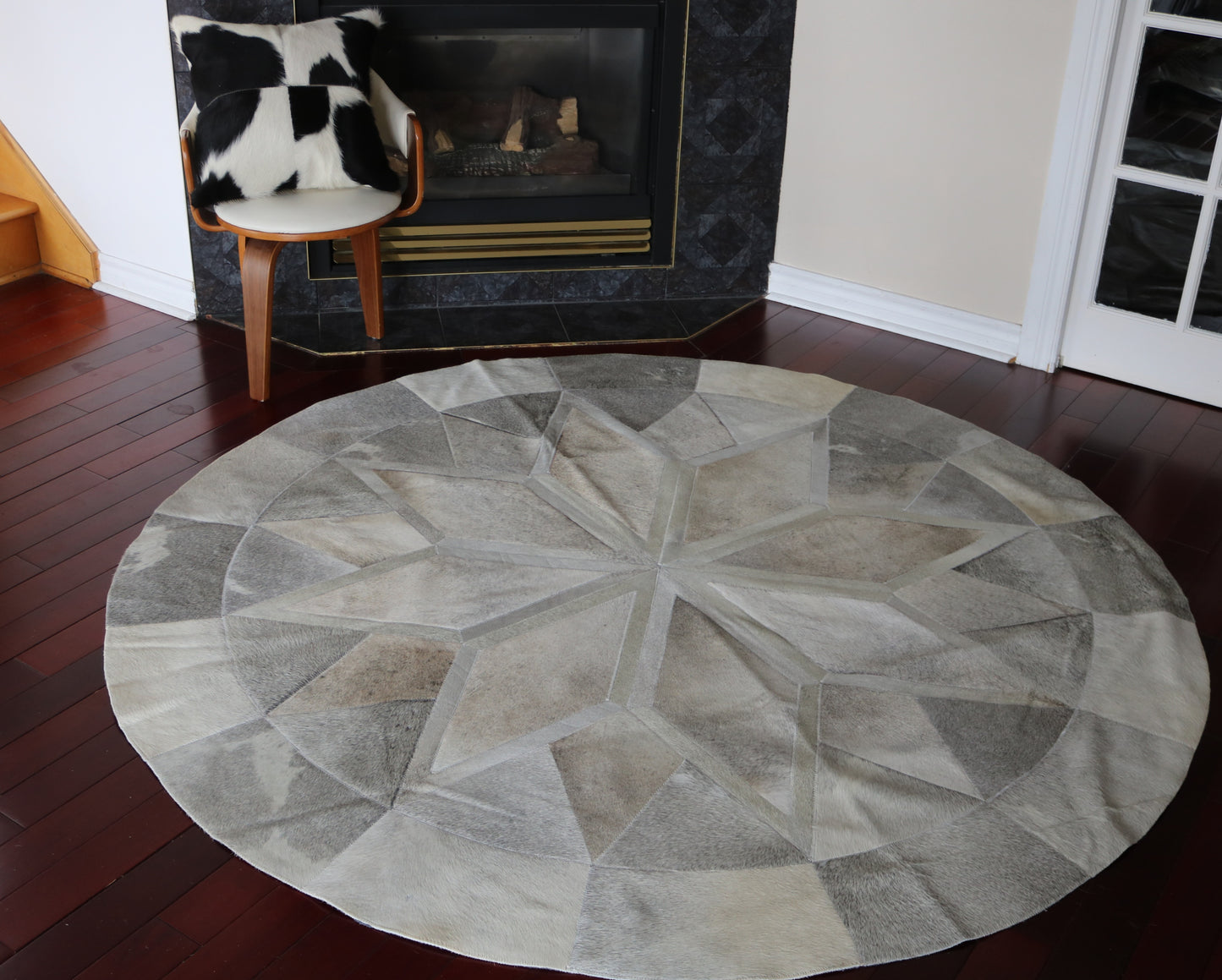 301115 Cowhide rug patchwork Collection Quebecuir Premium MANDALA ROUND SUPER BIG SIZE XXXL