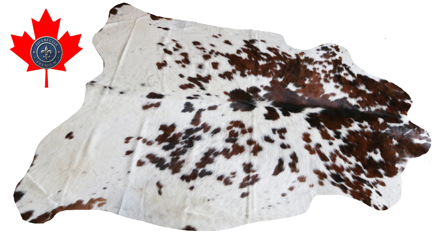 100135  Tricolor Cowhide Rug - Quebecuir Premium Collection