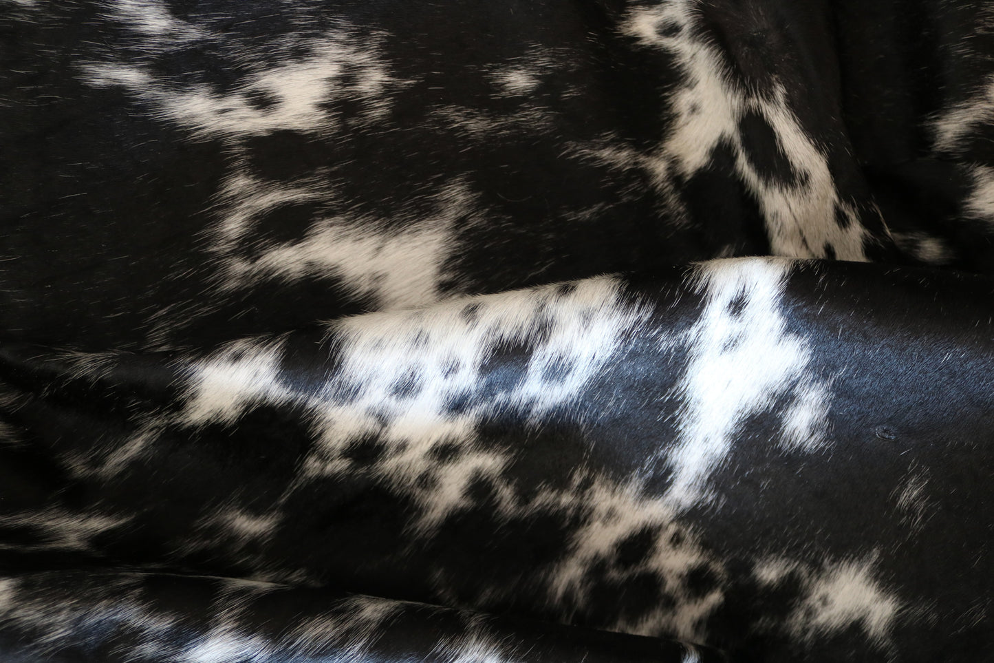 100169- SUPER BIG  SIZE XXXL  Cowhide Rug - Quebecuir Premium Collection