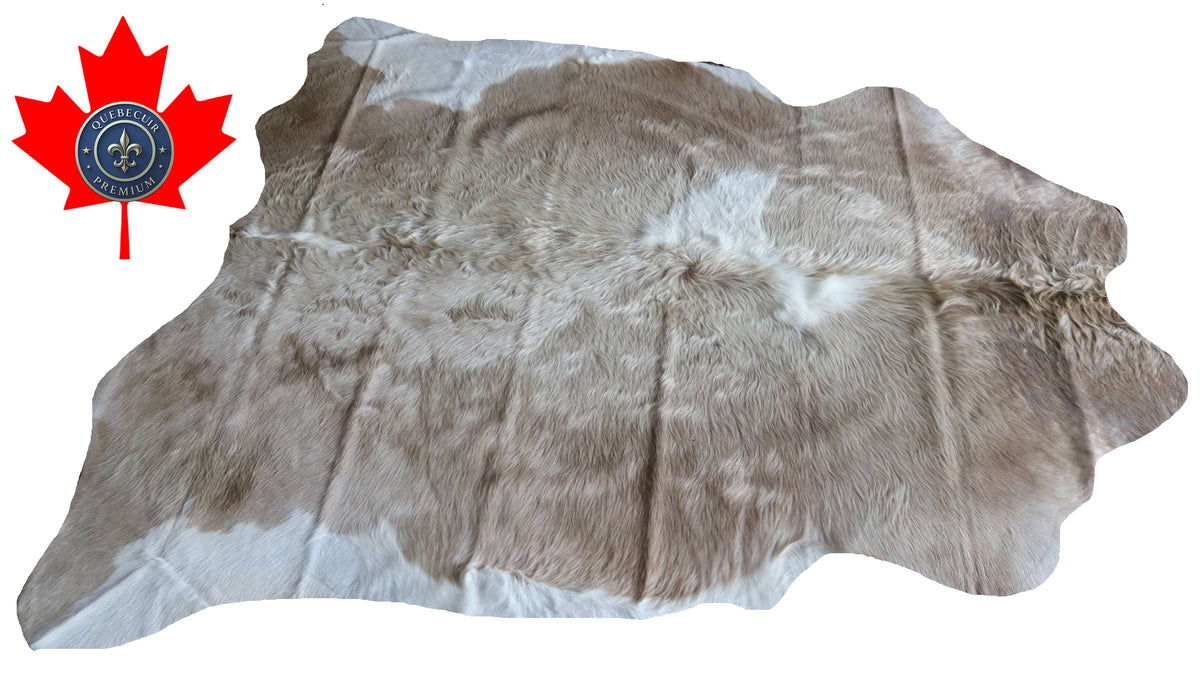 100387- tapis peau de vache  Cowhide Rug - Quebecuir Premium Collection