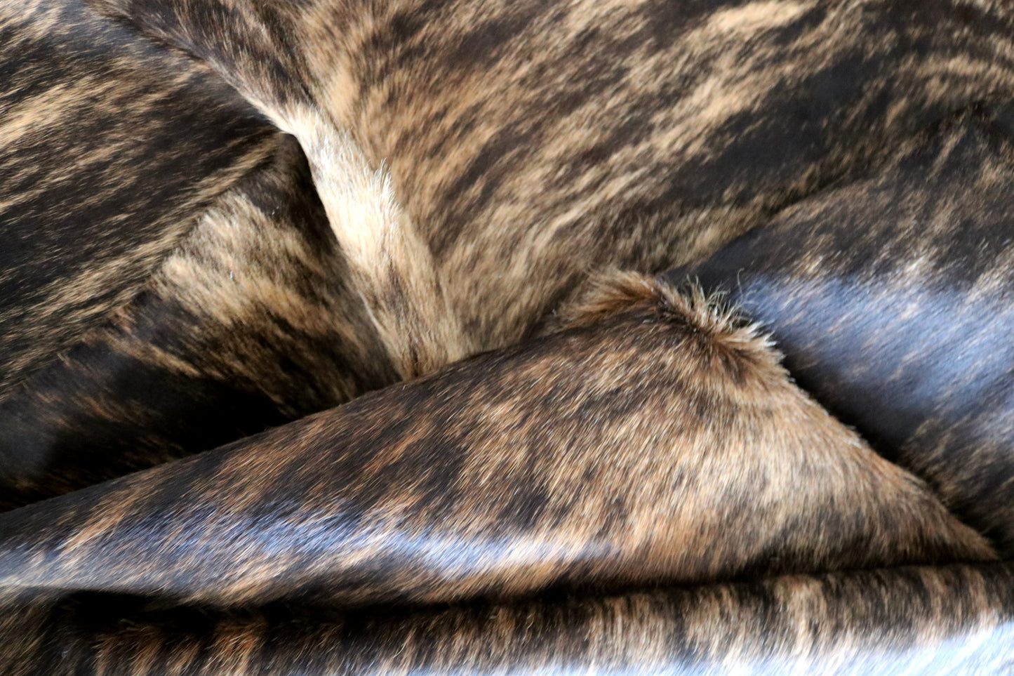 100178  Tricolor Cowhide Rug - Quebecuir Premium Collection
