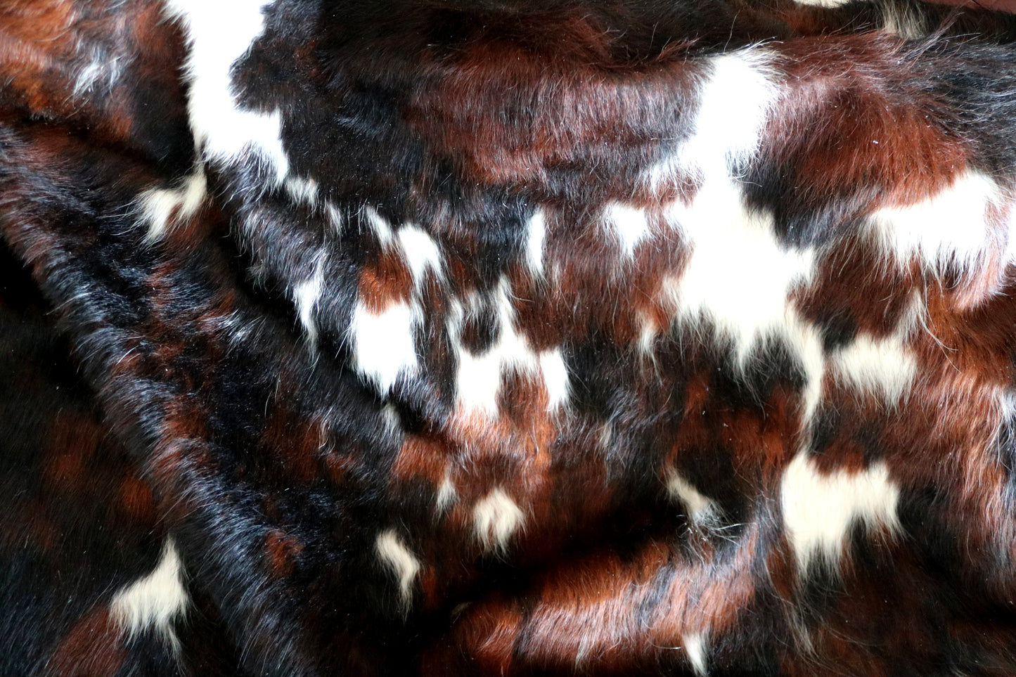 100214- SUPER BIG  SIZE XXXL TRICOLOR  Cowhide Rug - Quebecuir Premium Collection